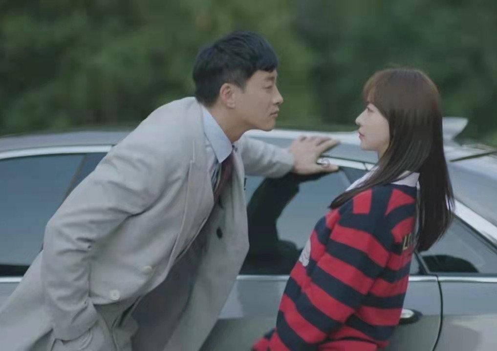 彩丽公主日常装扮