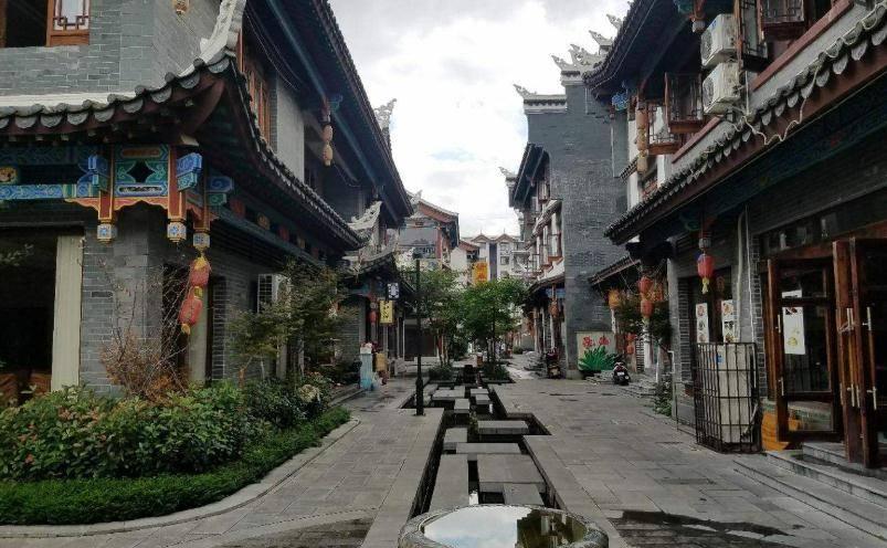 青春“跳”动正当时,“绳”彩飞扬展英姿——新塍镇中学“一字跳长绳”比赛